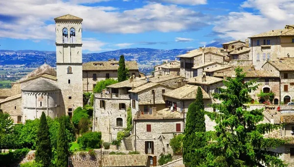 Sunday. Perugia – Assisi – Rome